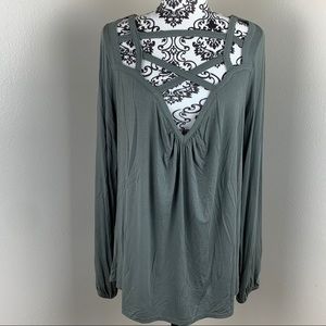 NWT BKE RED OLIVE GREEN TOP🌺